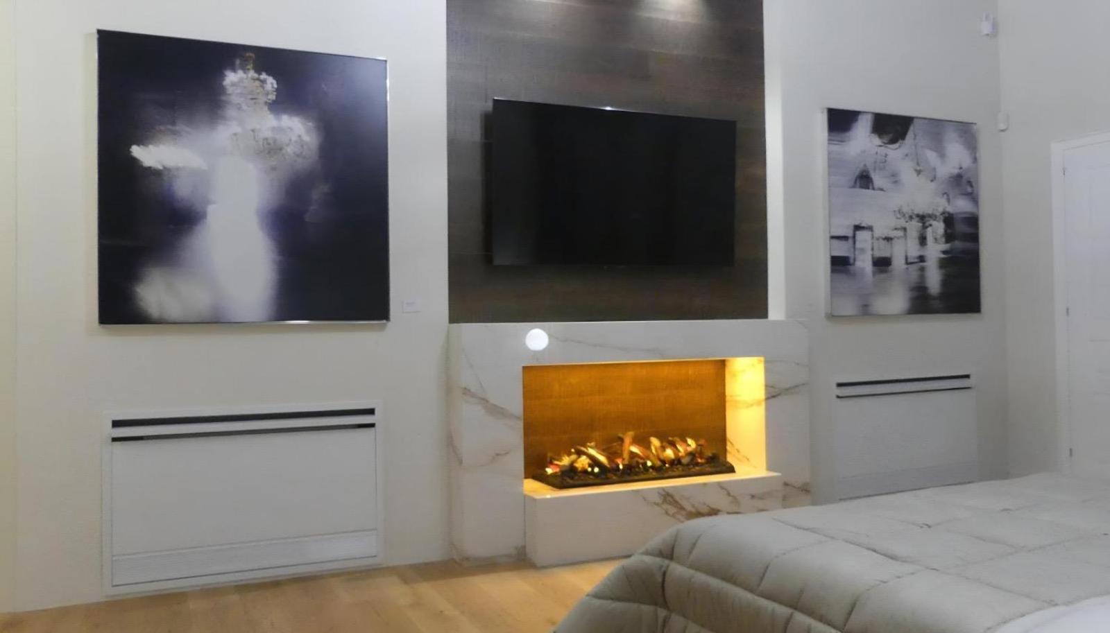Ellebi Galleria E Dimora D'Arte โกเซนซา ภายนอก รูปภาพ